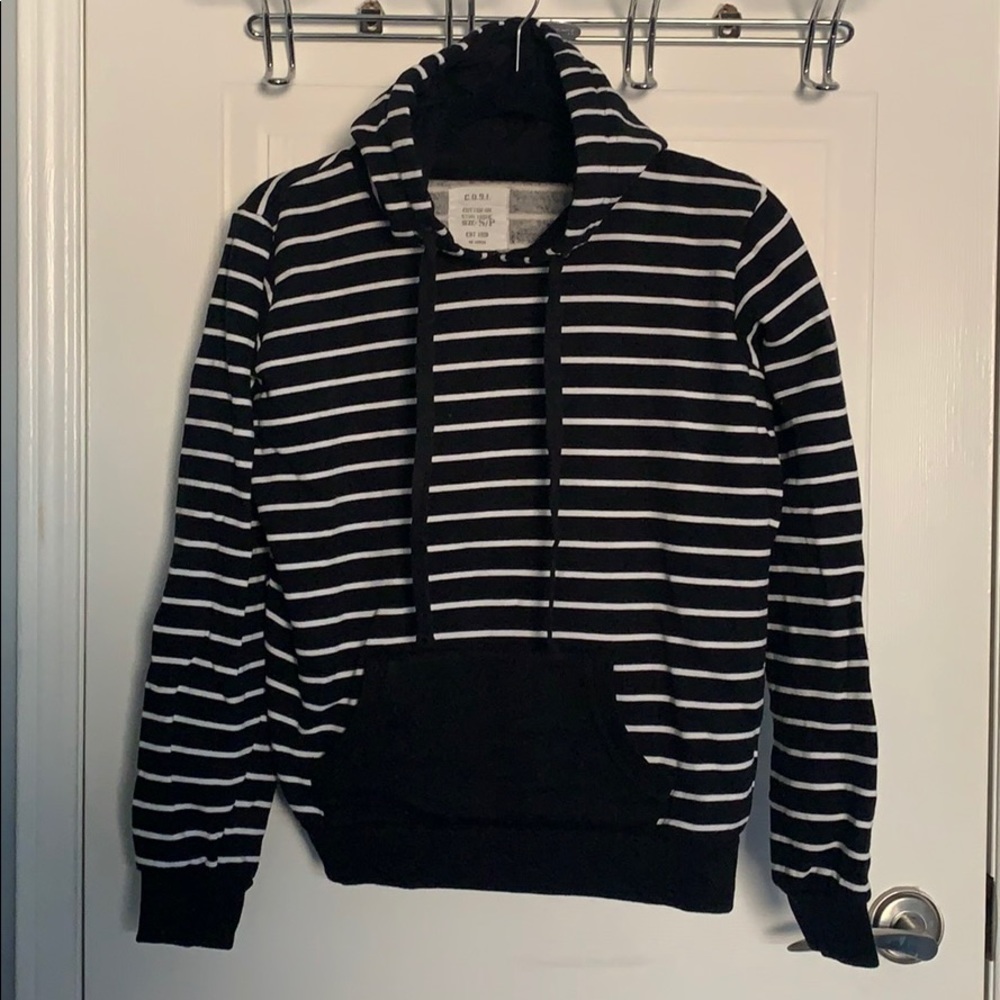 Cozy striped long sleeve hoodie!